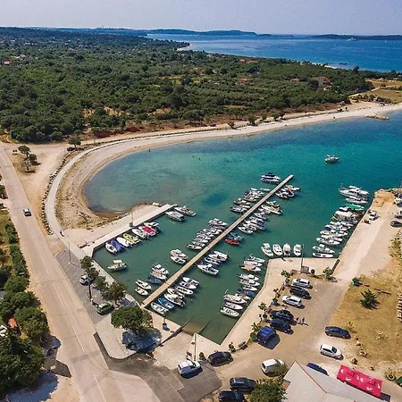 Vakantiehuis Amazing In With 1 Bedrooms